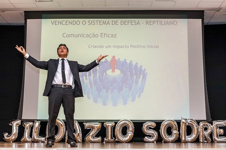 Vencendo o Sistema de Defesa — Comunicação eficaz e impacto positivo inicial