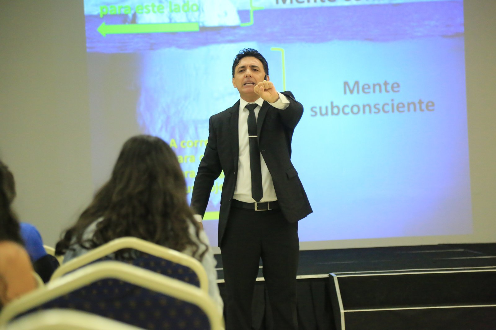 Mente consciente e subconsciente — Neurociência aplicada ao comportamento